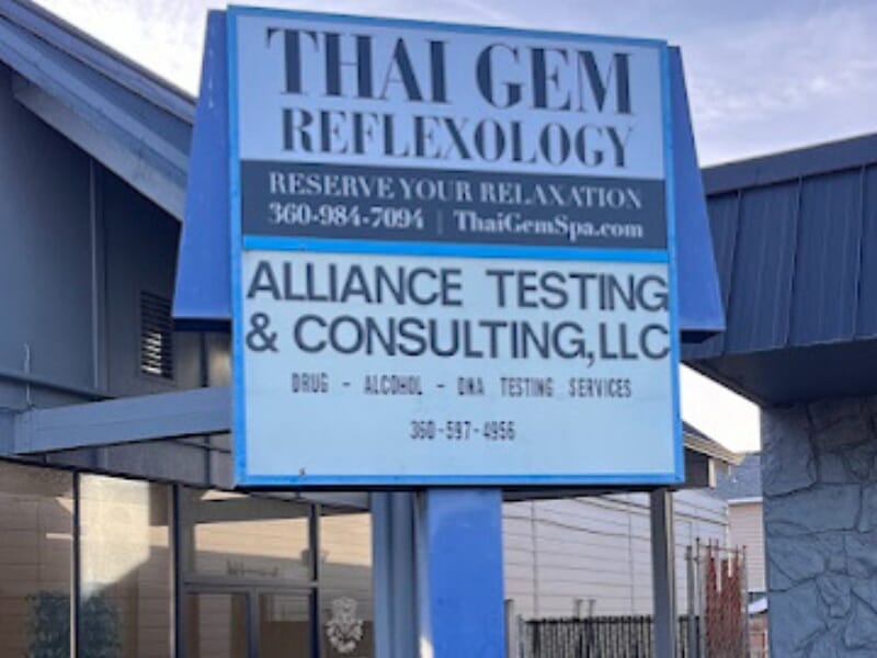 Monument / Pylon Signs